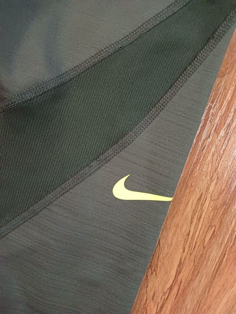 Leginsy Nike Pro S