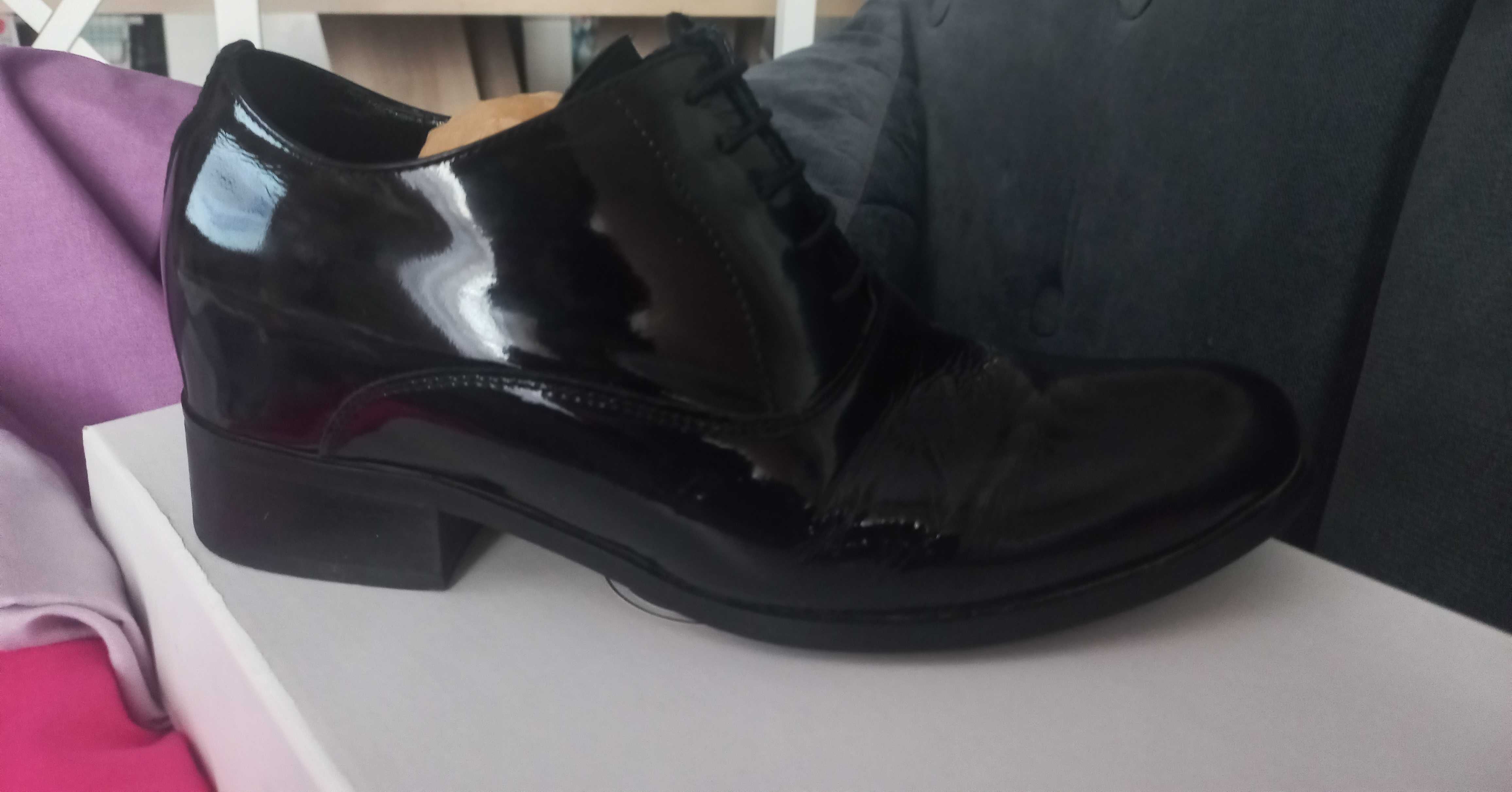 Betelli Lord czarny 39 +7cm