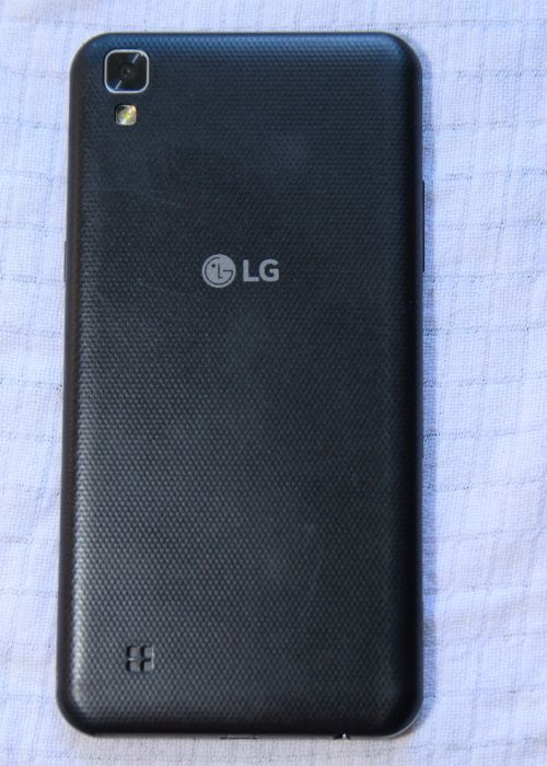 брендовый смартфон- LG X Power