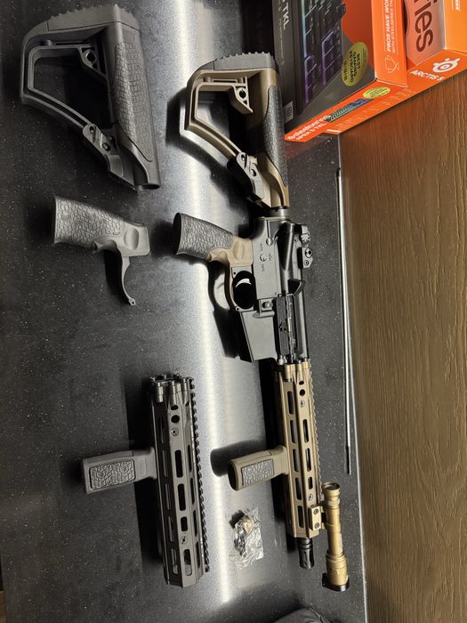 Replica Airsoft Cyma CGS DD MK16 GBBR