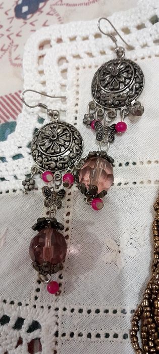 Colares e pulseiras