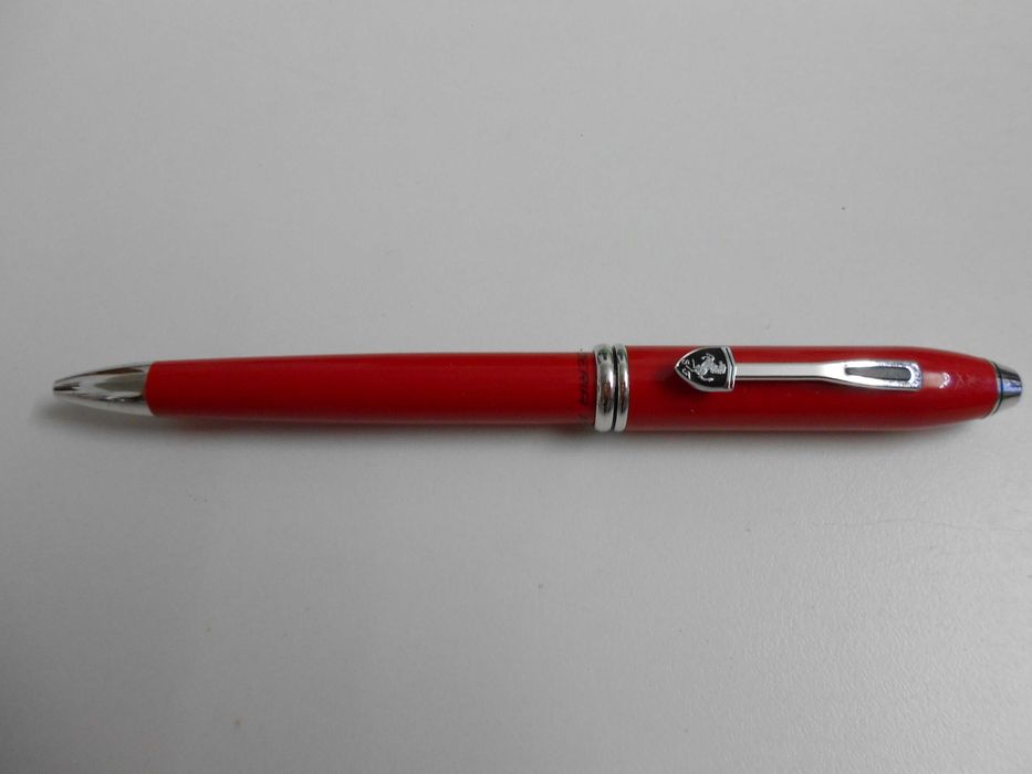 caneta cross scuderia ferrari como nova