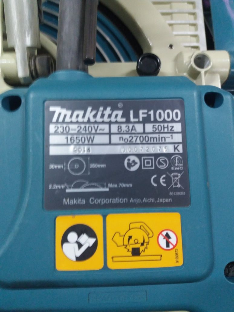 Торцовочная  пила Makita lf1000