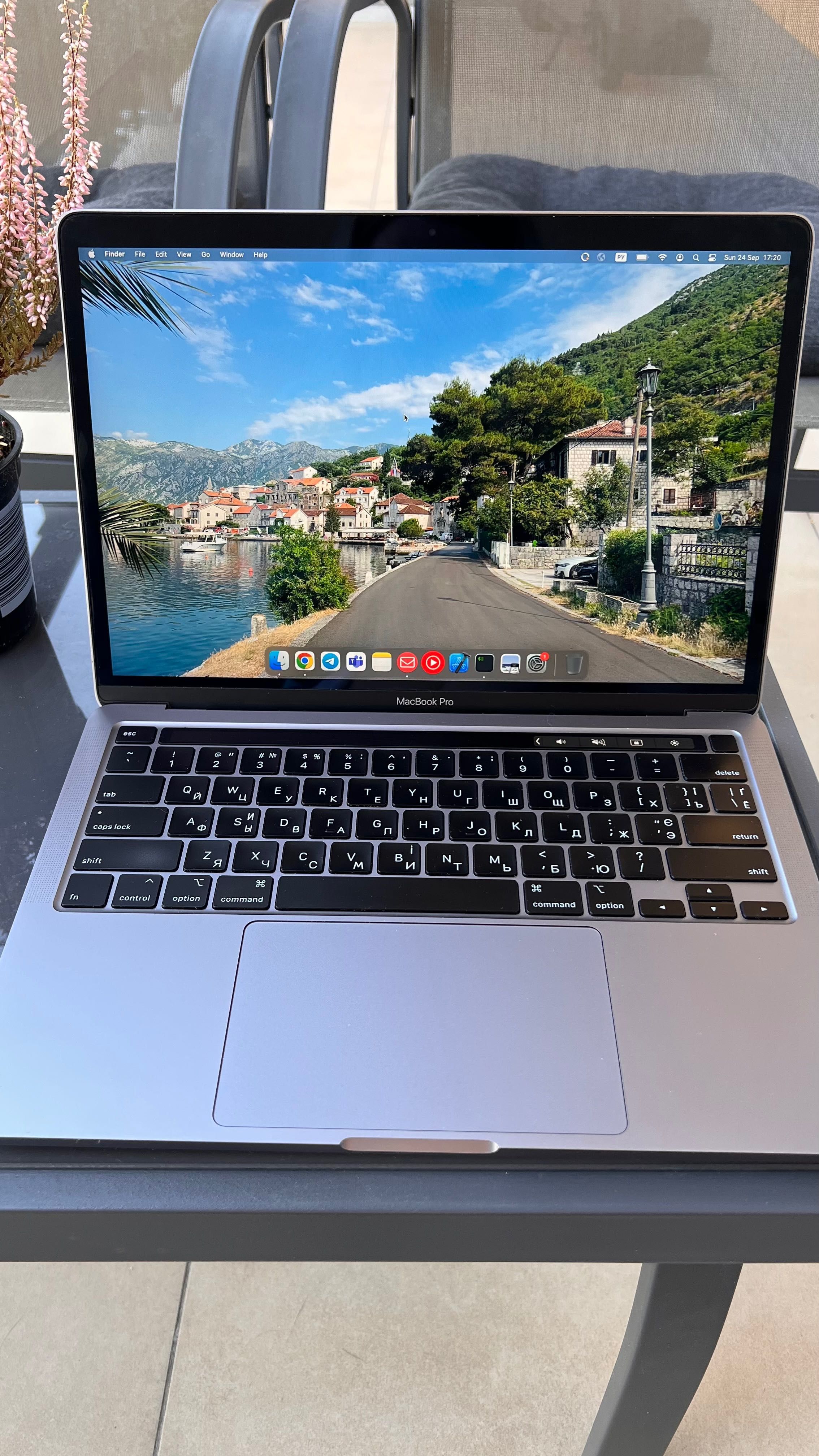 Apple MacBook Pro 13” 2020 Intel Core i5 8 GB