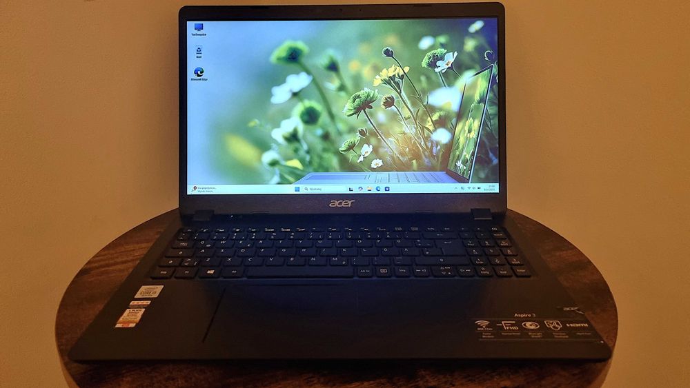 Acer Aspire 3 A315-54 / i5-10210U / 16 GB RAM / SSD 256 GB / Win11-pro