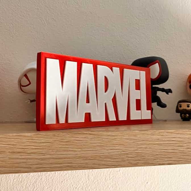 Logo Marvel ideal para fãs