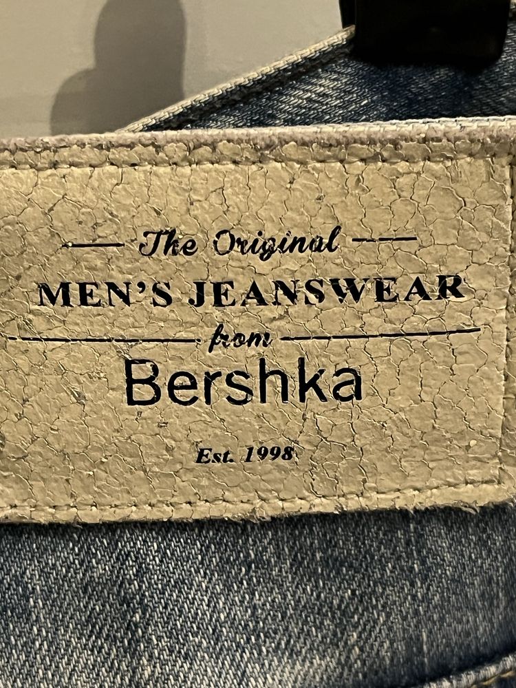Spodnie męskie jeans Bershka