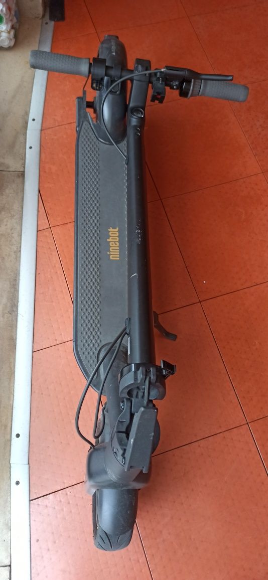 Nineboot max g30