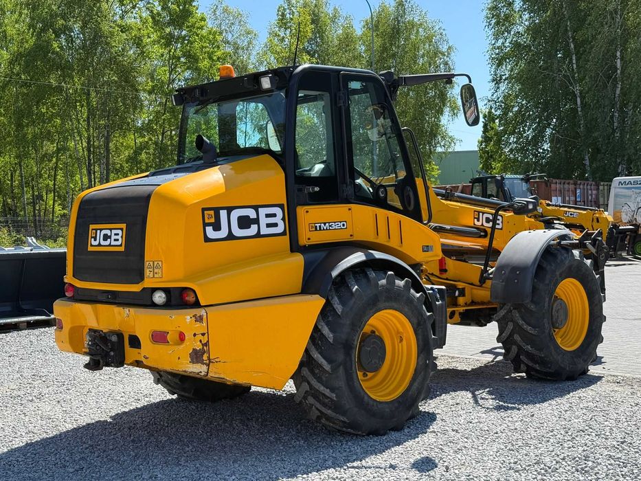 JCB TM 320 Ładowarka przegubowa teleskopowa, 2018 rok, 6200 mtg.