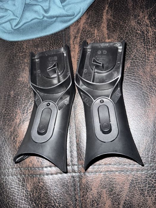 Адаптери cybex ( до автокрісла)