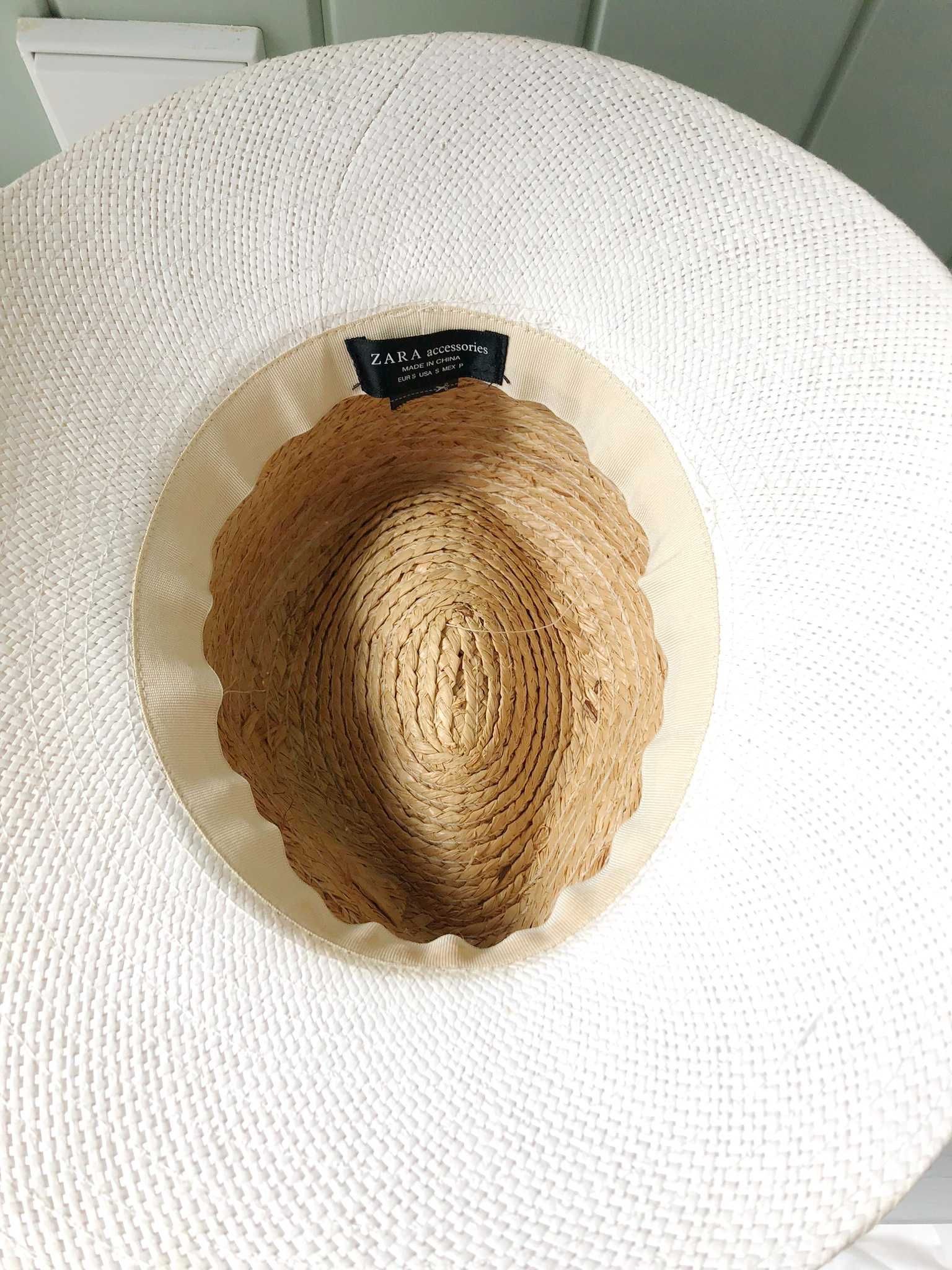 Chapéu em palha com fita de gorgorão - Zara