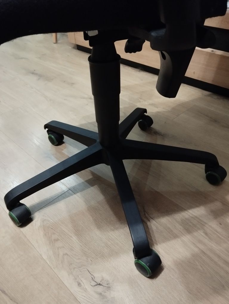 Fotel ergonomiczny biurowy do komputera/biura