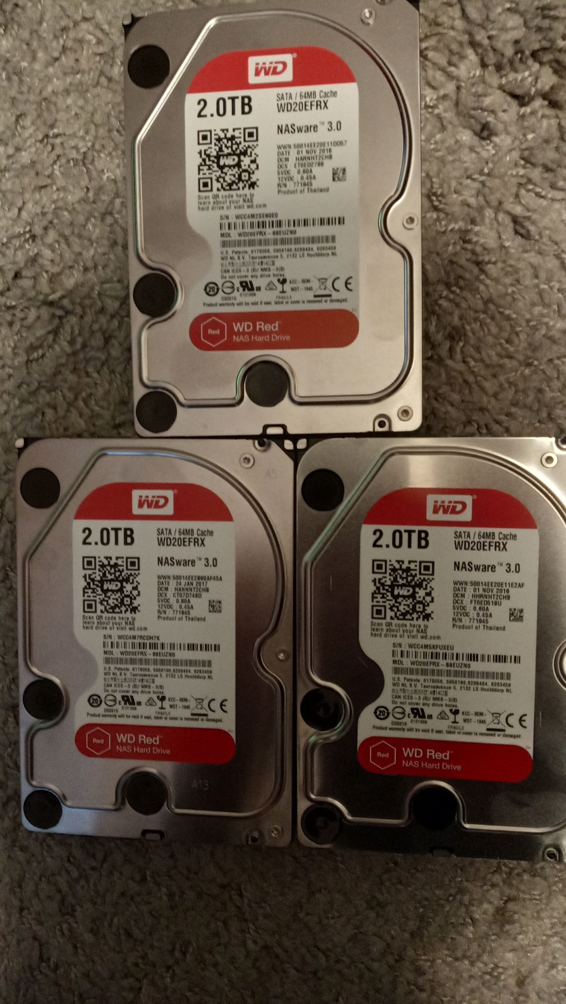 Discos SATA 3.5" 3TB, 2TB