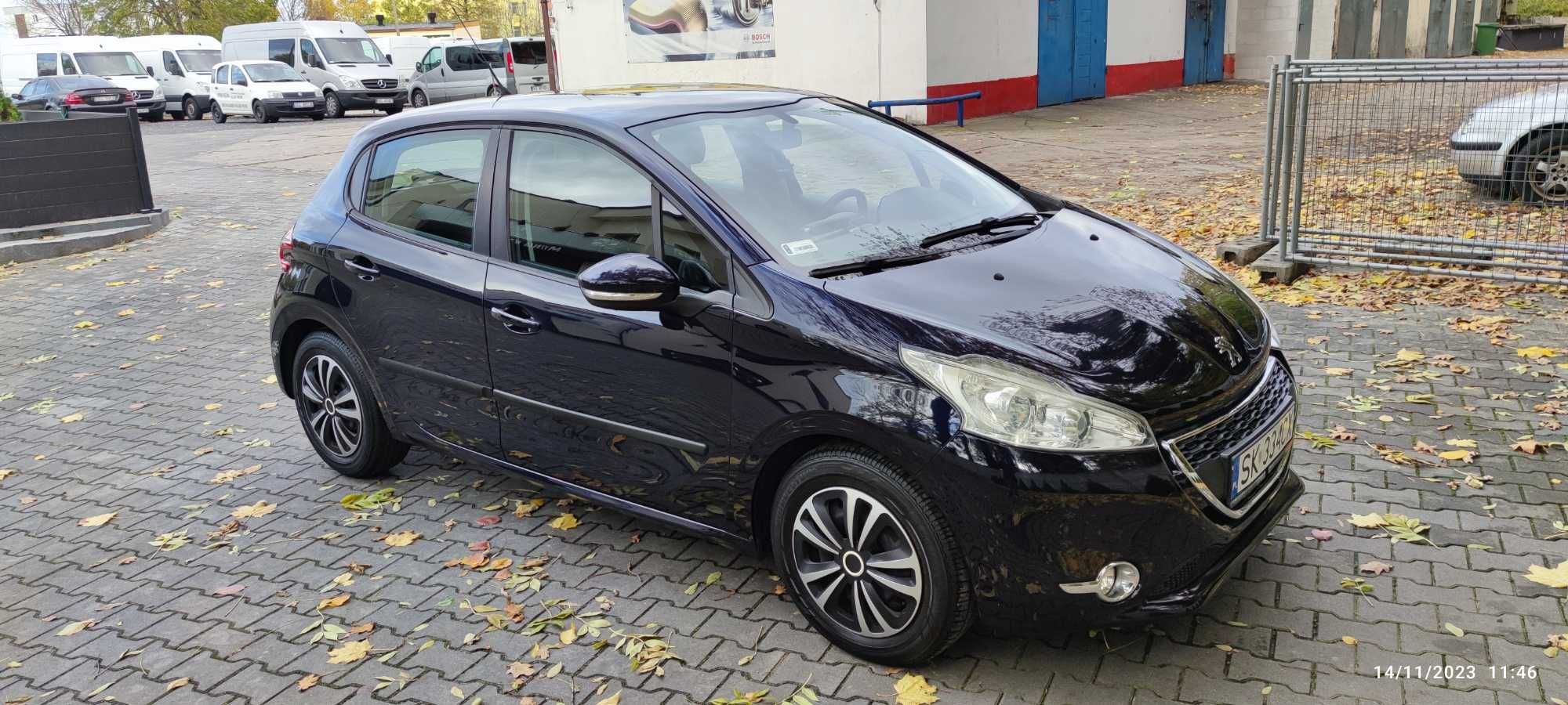 Peugeot 208, 1 użytkownik, niski przebieg, sprawny, zadbany.