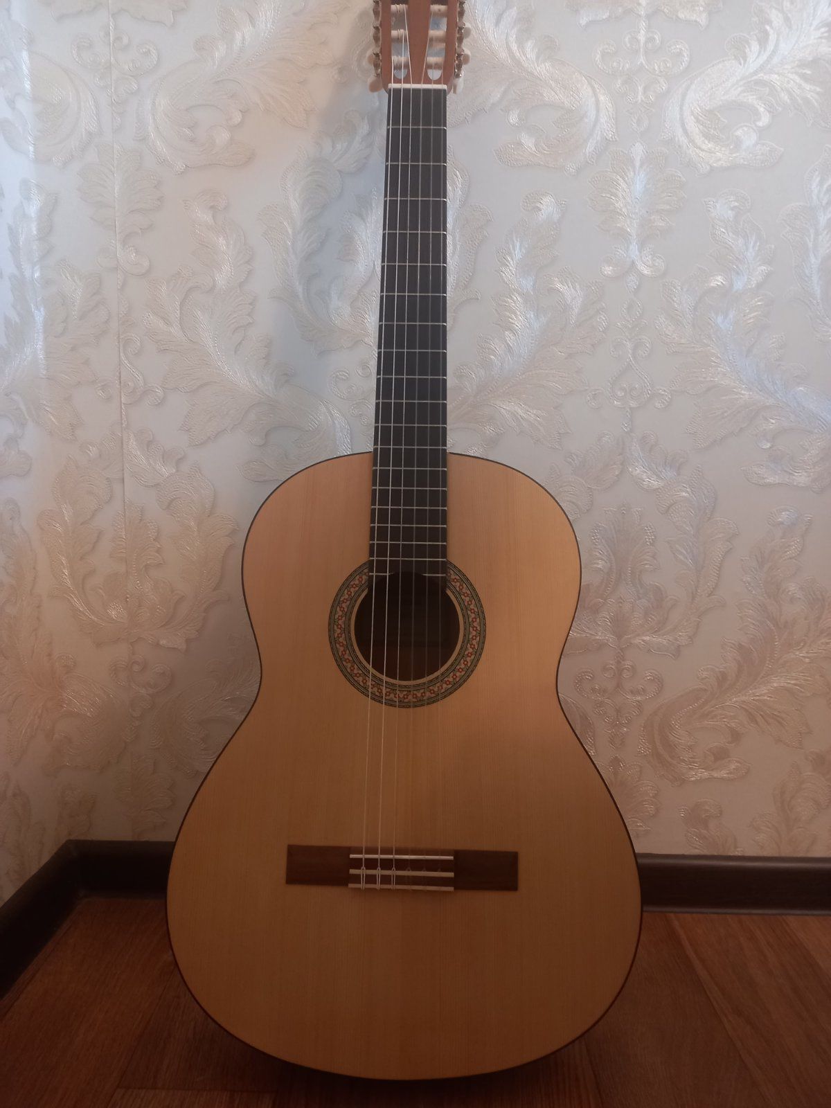 Гитара YAMAHA C40M   новая.