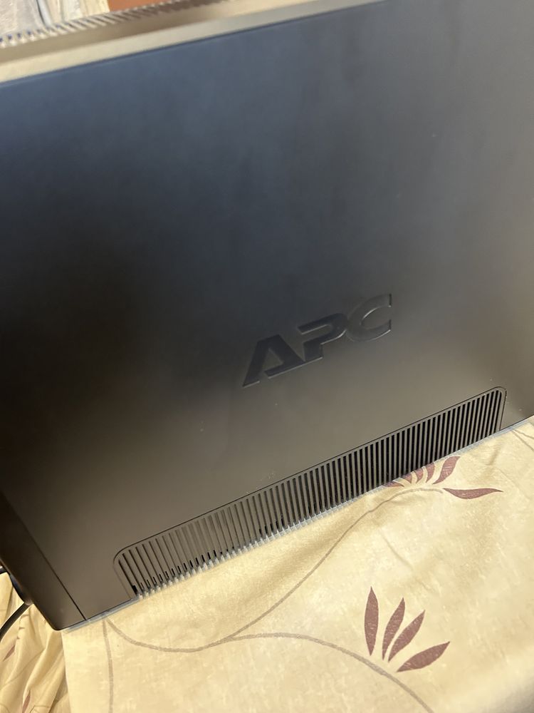 ДБЖ APC Back-UPS Pro 1200VA CIS (BR1200G-RS)