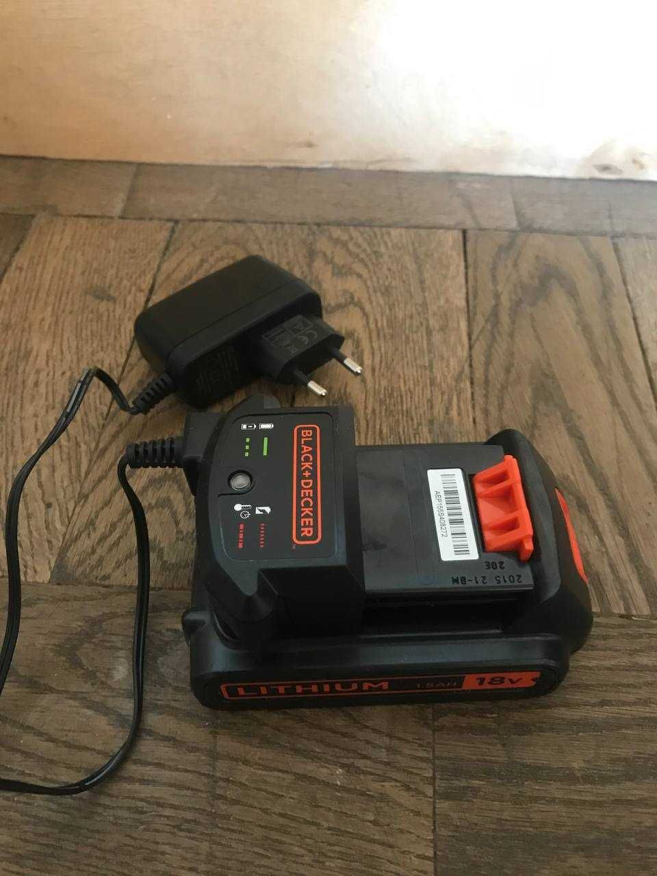 Пила дискова акумуляторна Black+Decker BDCCS18N
