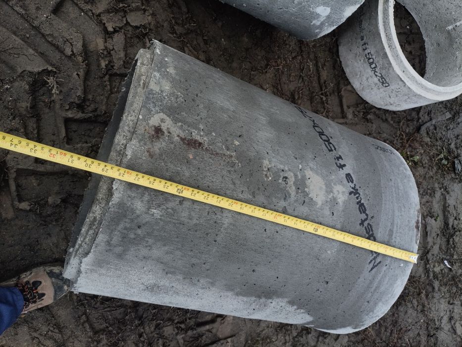 Nadstawka  50cm komin właz do szamba zbiornika na szambo