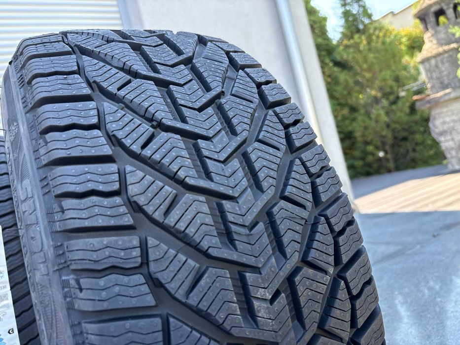 NOWE! zimowe 225/40R18 Kormoran Snow 92V XL produk. 2025rok! 5lat gwar