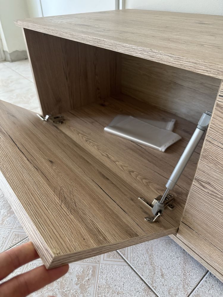 Móvel de sala para TV