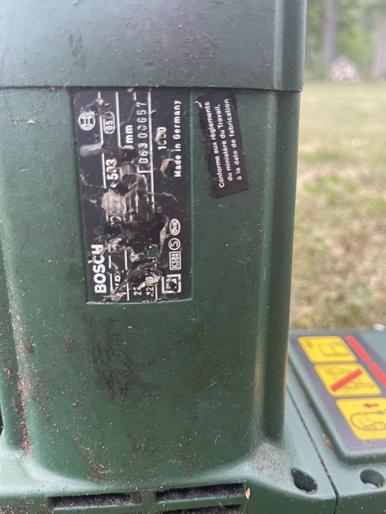 Pila elektryczna Bosch