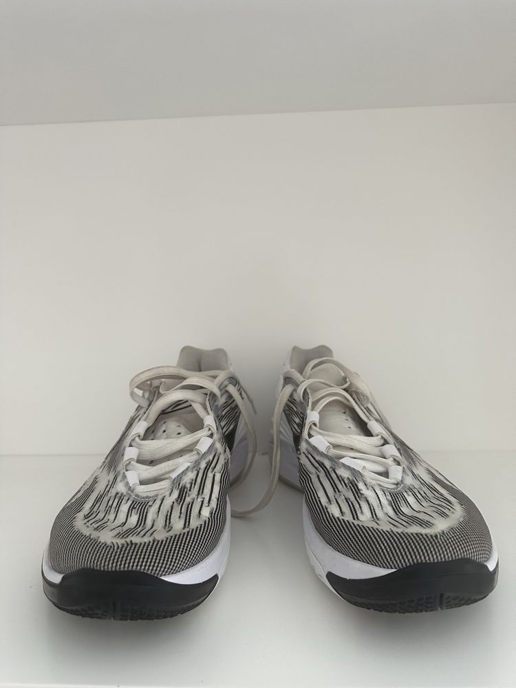 Nike basquetebol shoes