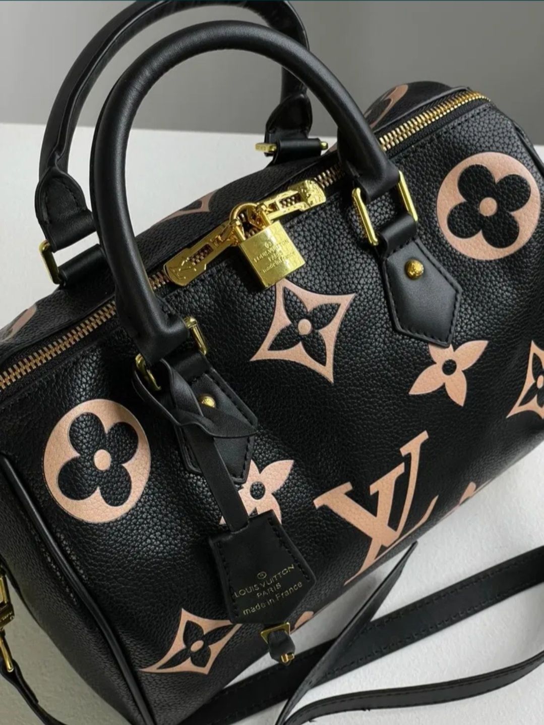 Luxusowa torebka damska Louis Vuitton