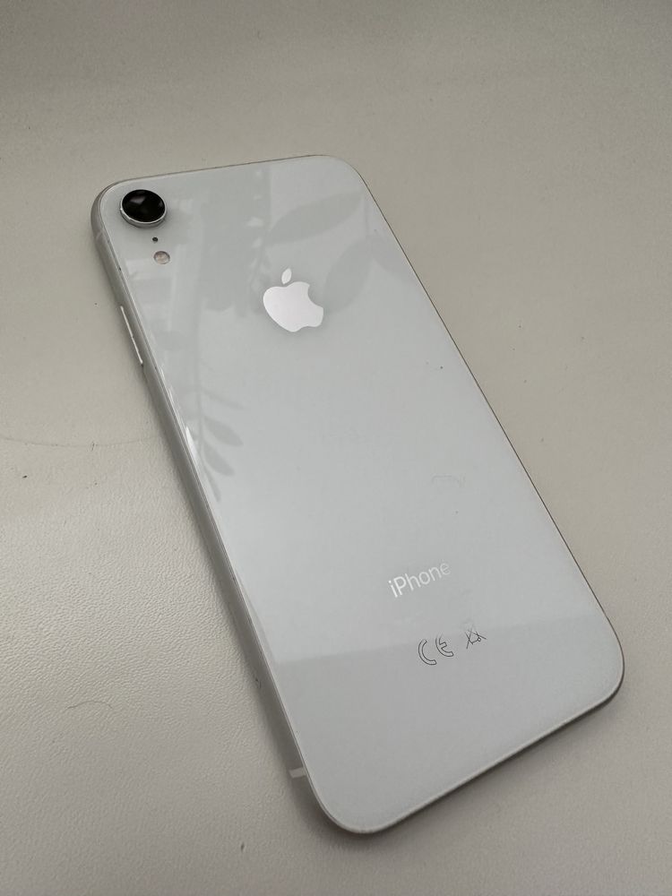 Продам IphoneXR 64GB