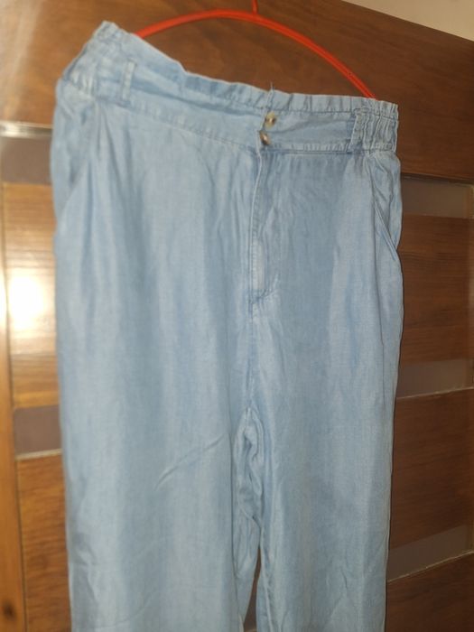 Spodnie damskie Reserved rozmiar L 100%Lyocell stan bardzo dobry.