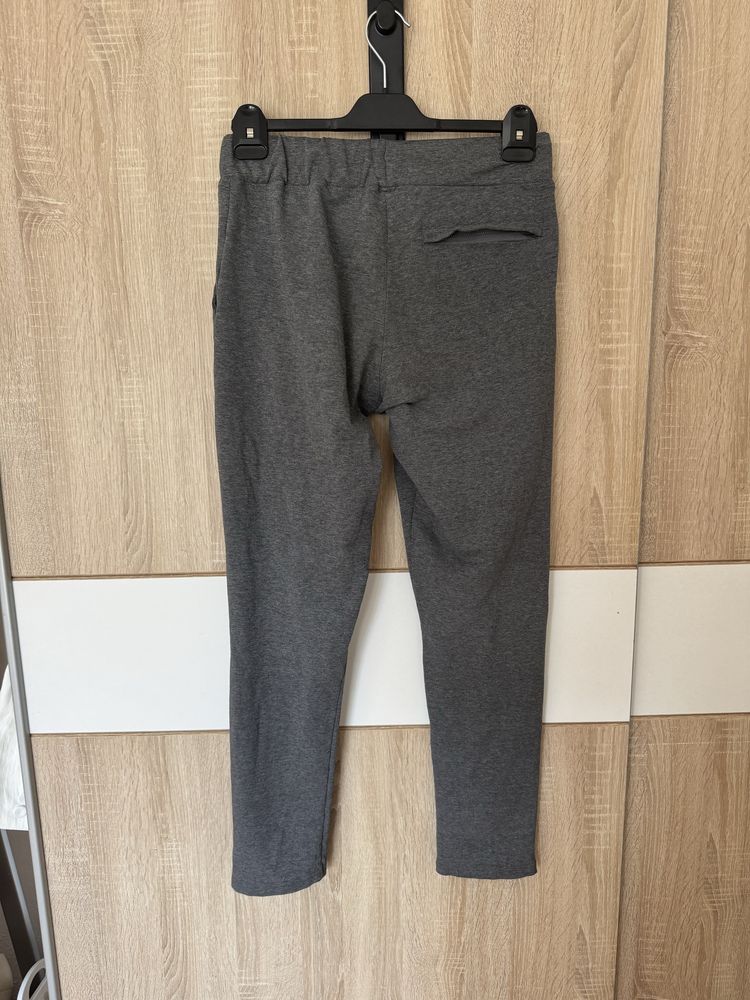 Spodnie dresowe Gymshark M dresy szare damskie