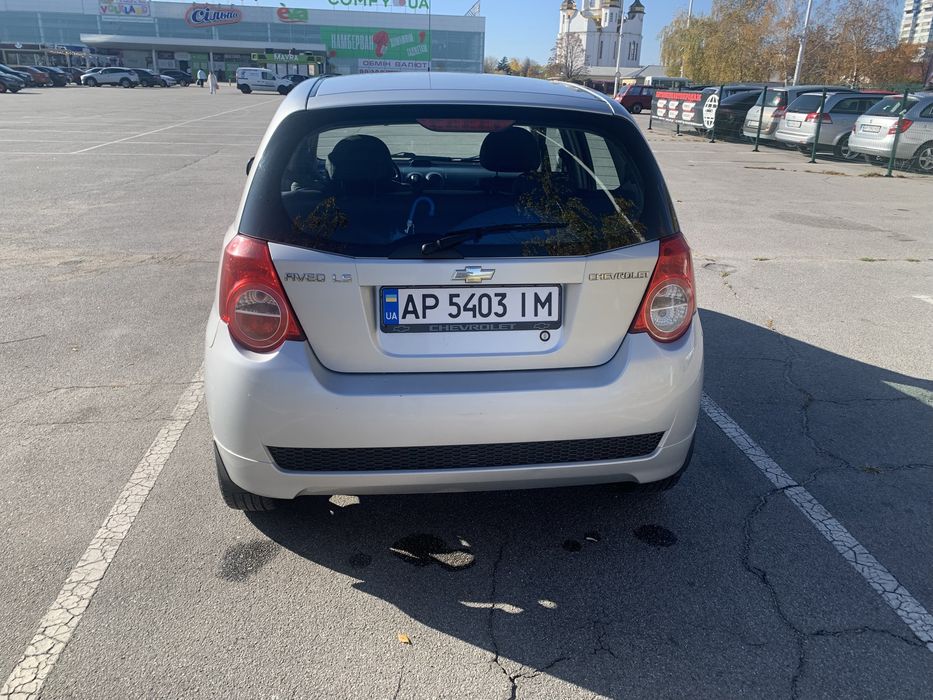 Chevrolet Aveo 2011 automatic hatchback 162 тис. км газ/бензин