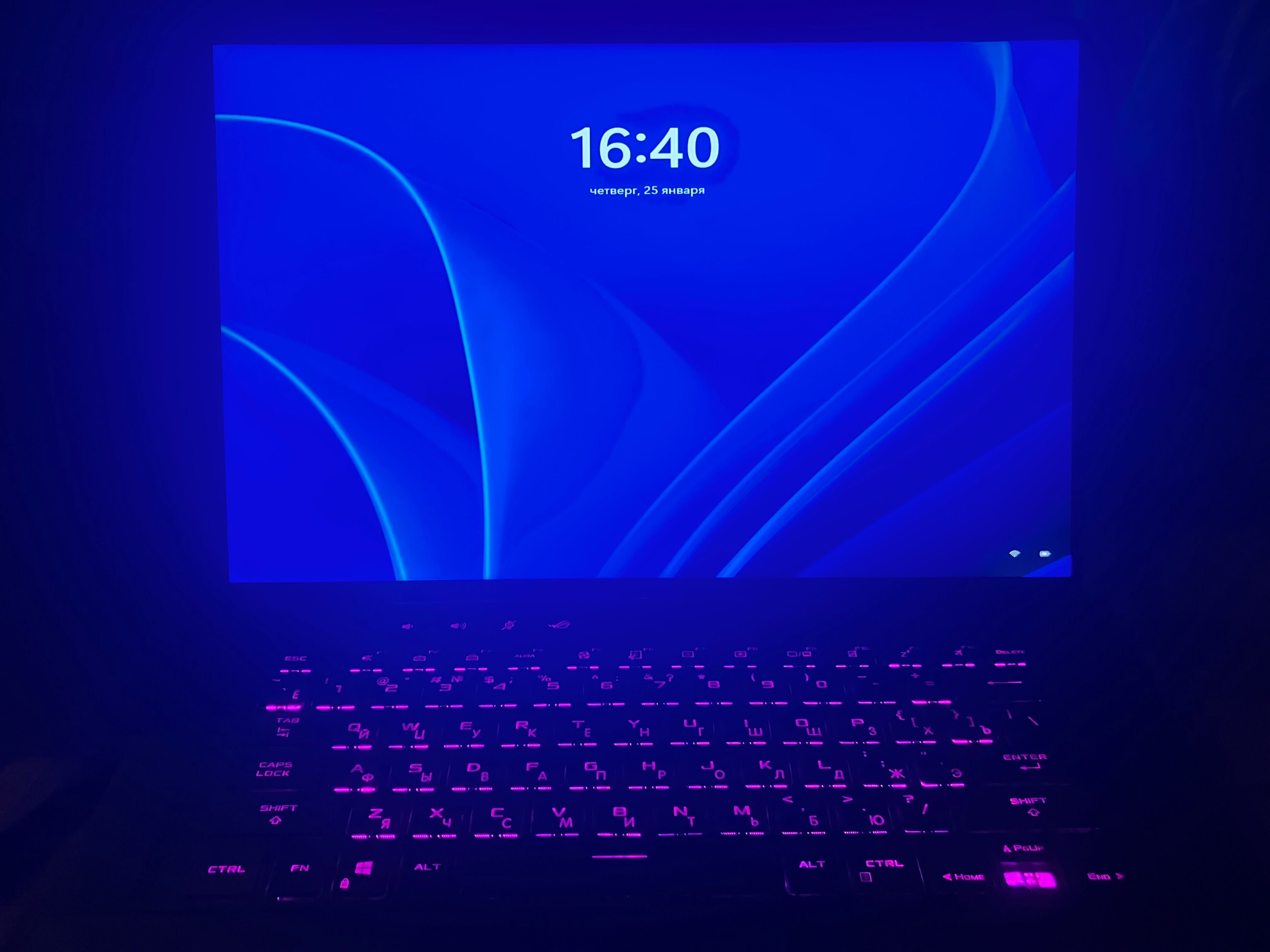 Laptop Asus rog Zephyrus m16