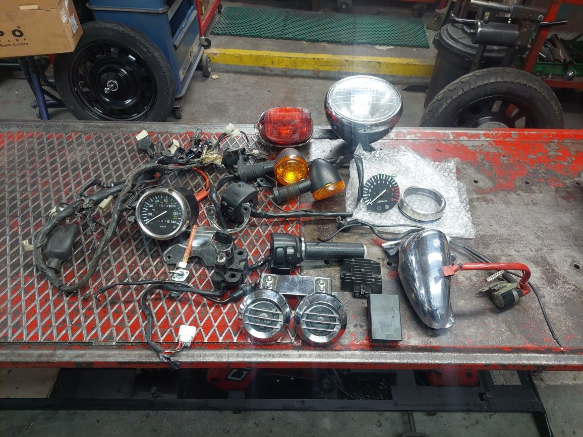 Material keeway superlight 125