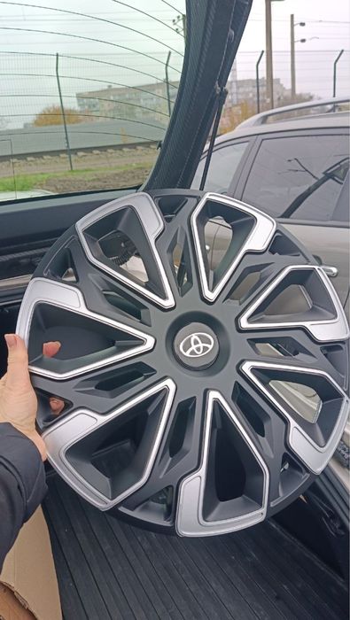 Ковпаки на колеса Estoril silver&black R15