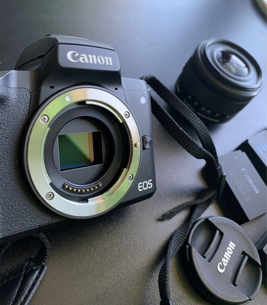 Canon M50 + obiektyw 15-45mm