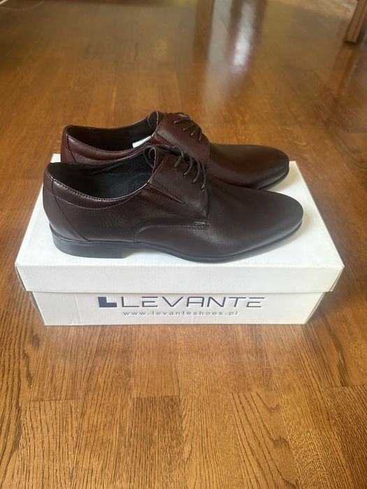 Nowe eleganckie buty męskie, wizytowe bordowe skóra naturalna R. 40