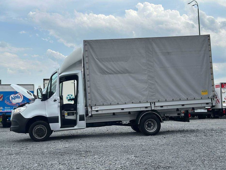 Mercedes-Benz Sprinter 2021