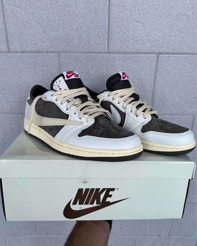 Jordan 1 Retro Low OG SP Travis Scott Reverse Mocha R.40