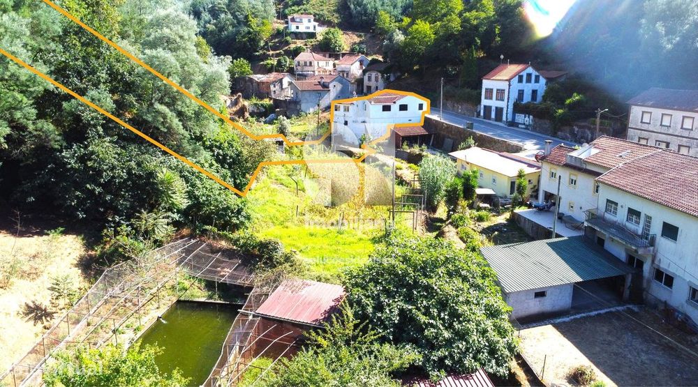 Moradia Isolada T3 V.N.Poiares