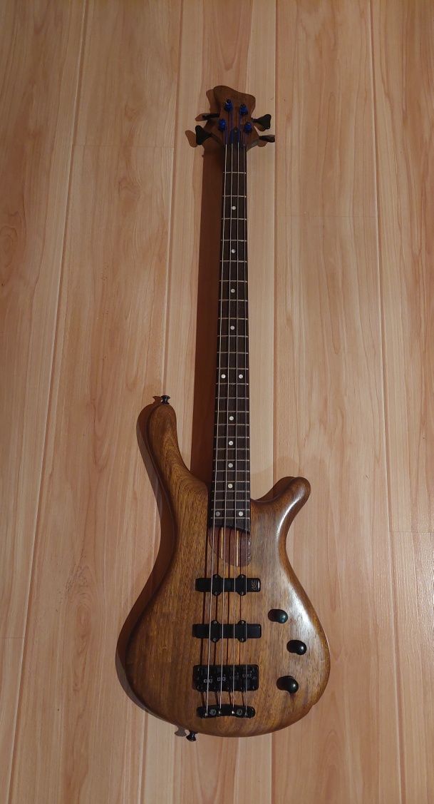 Mayones be4 bass