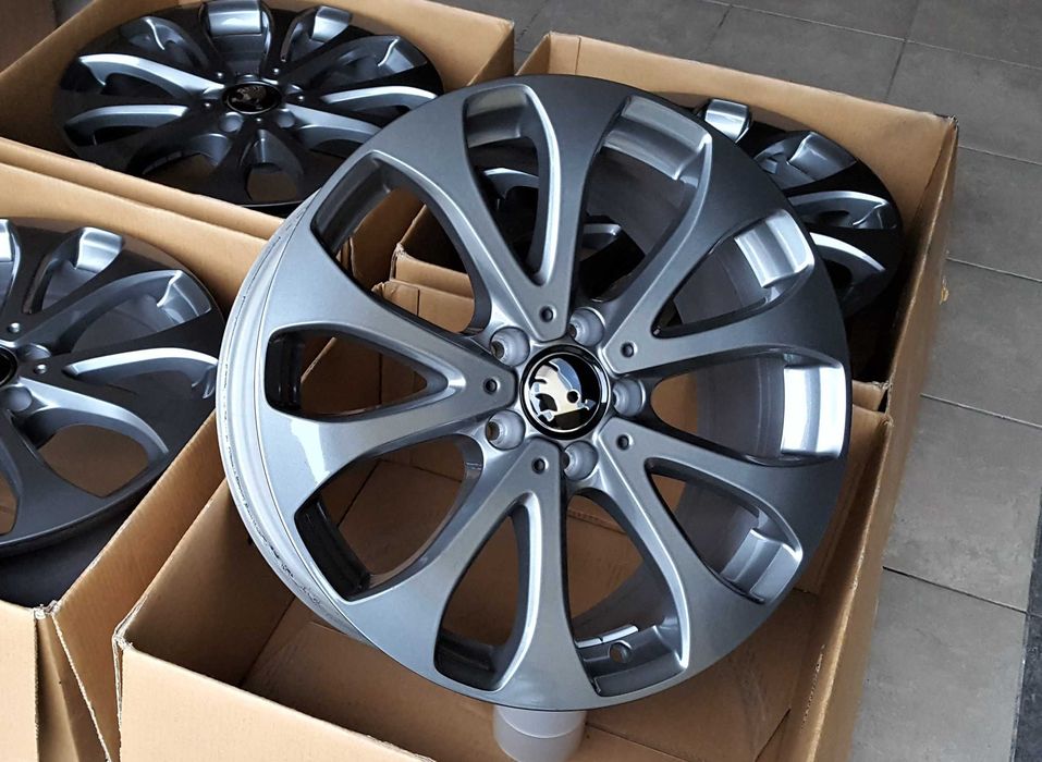 Alufelgi 18 5x112 Skoda Octavia Kodiaq Superb Karoq Grafitowe ! 244#