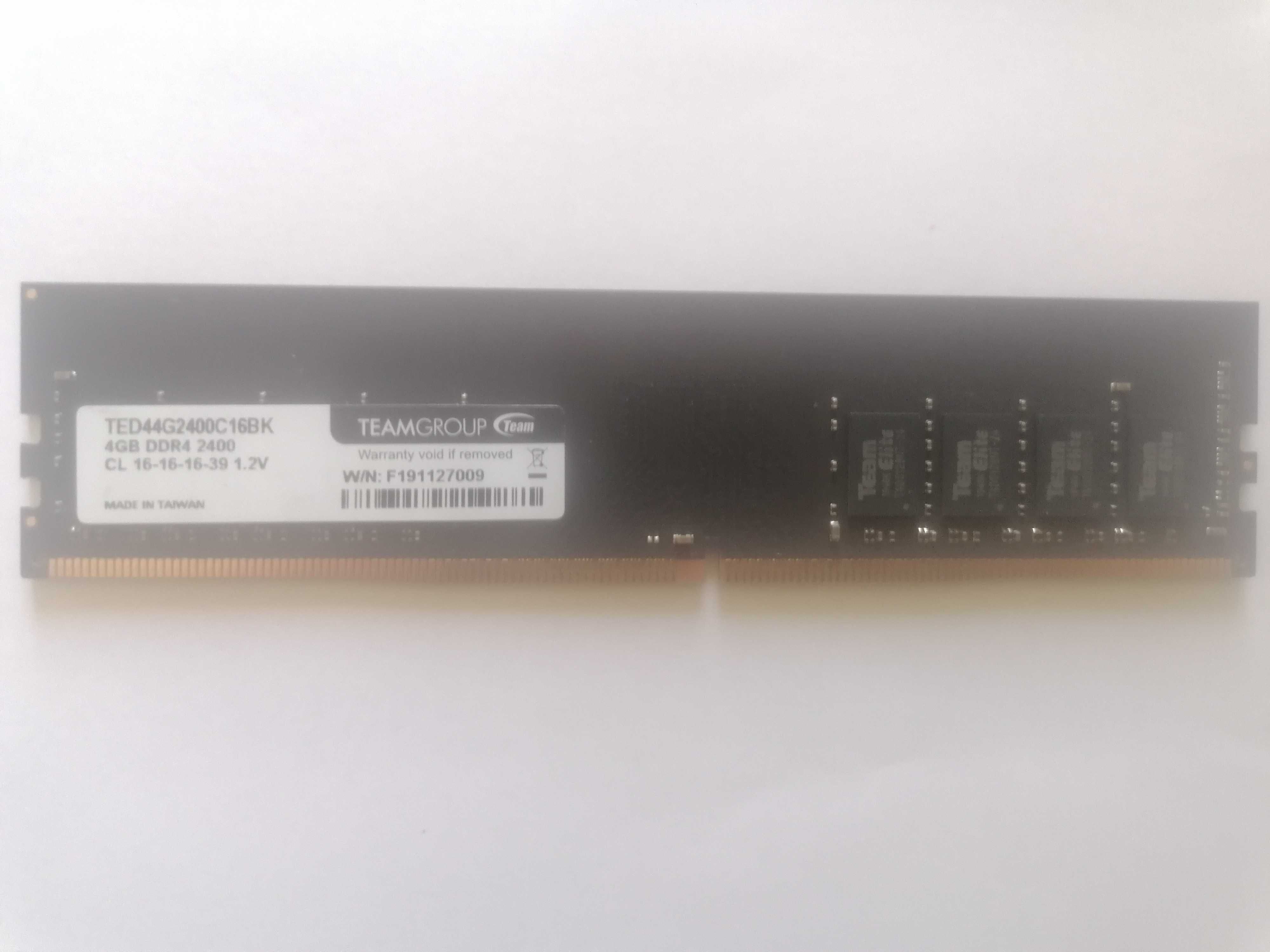 Оперативна пам'ять Team Group DDR4 4Gb Elite 2400 (TED44G2400C16BK)