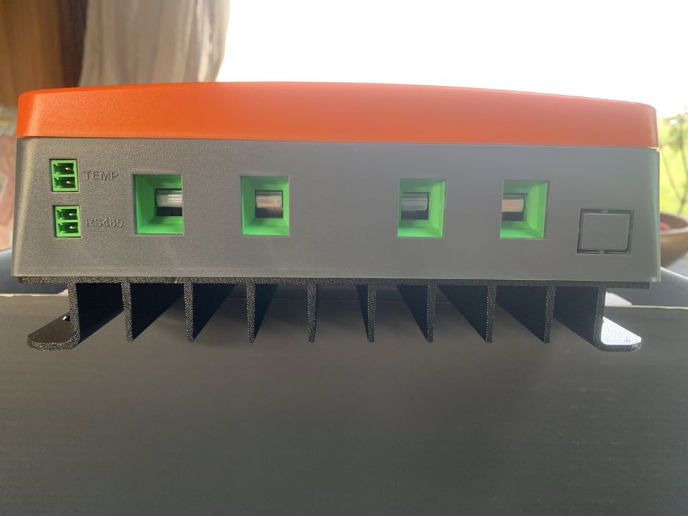 Regulator ładowania MPPT 100A solarny PowMr POW-M100-PRO