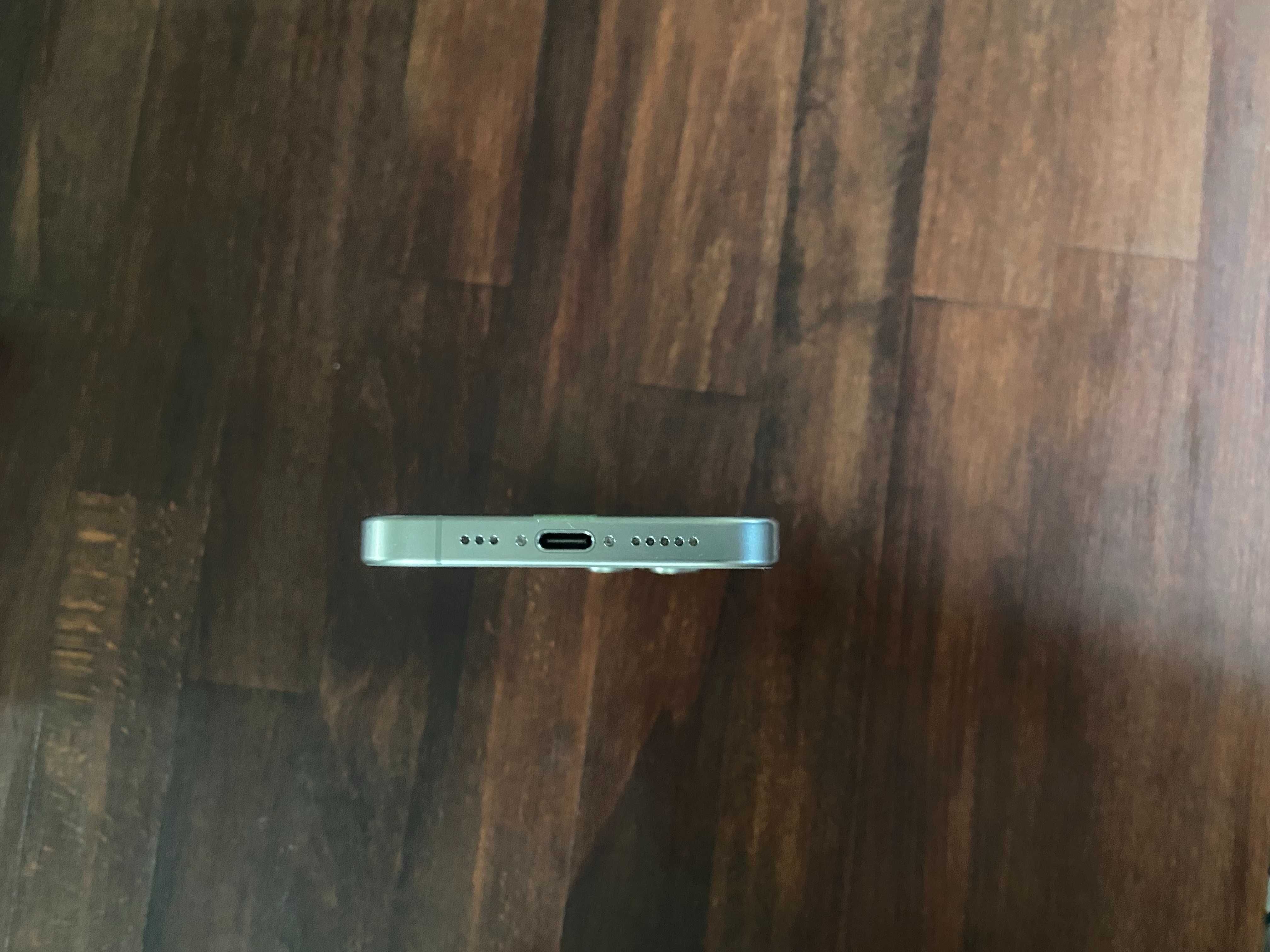 iPhone 15 Pro 256GB - Stan Idealny, Naturalny Tytan