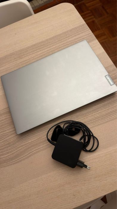 Notebook Lenovo IdeaPad S145