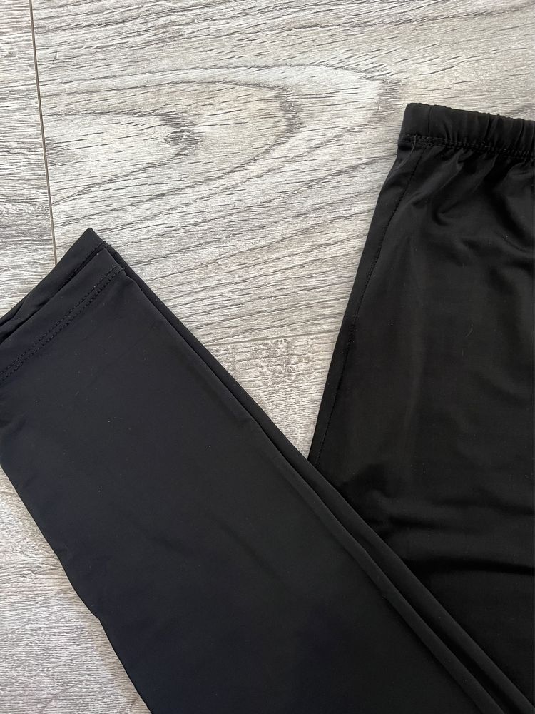 Czarne legginsy S