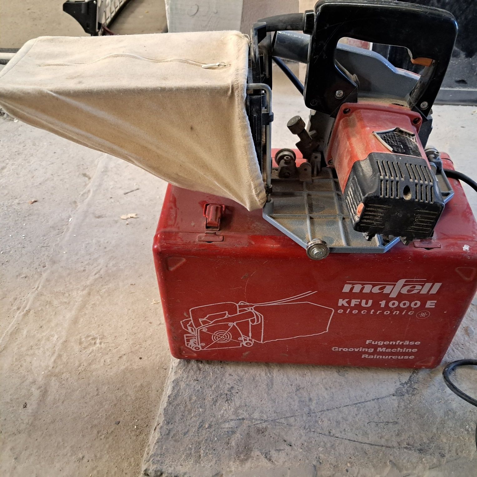 Frezarka do fug mafell KFU100E