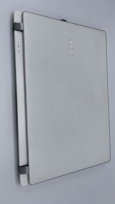 Ноутбук Acer Aspire V 13.3 IPS 1920х1080 Core i3 16gb ddr3 250gb SSD