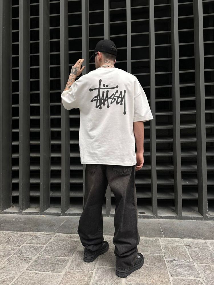 Футболка Stussy