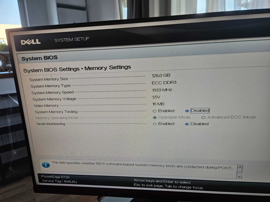 Dell Power Edge R720, 2x E5-2643, 128 GB RAM, 12TB SAS